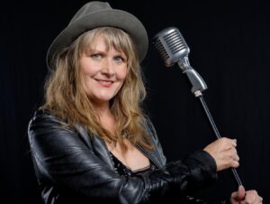 Nova Knuston LIVE!!